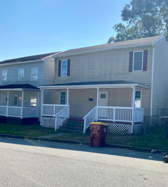 150 Virginia Ave in Petersburg, VA - Building Photo - Building Photo