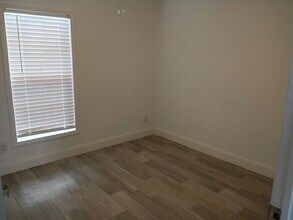 32 Betty Dr in Lake Placid, FL - Building Photo - Building Photo