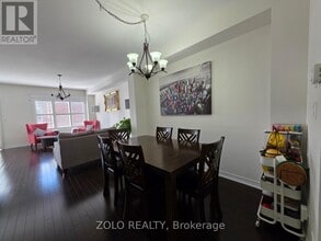 7 Thornapple Ln in Richmond Hill, ON - Building Photo - Building Photo