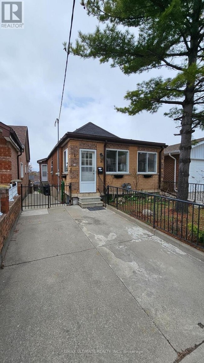 property at 16 Failsworth Ave