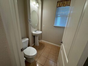 6712 Quantum Dr in Sparks, NV - Building Photo - Building Photo