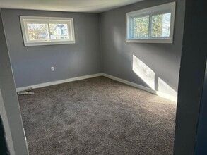 10 Frazee St, Unit 1 in Auburn, NY - Building Photo - Building Photo