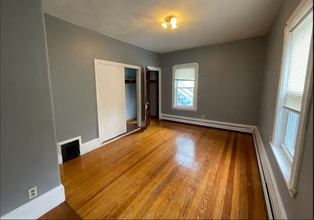 97 Morrison Ave, Unit 2A in Somerville, MA - Building Photo - Building Photo