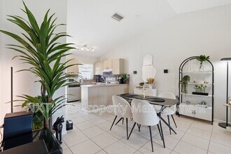 8402 Matanzas Rd in Ft. Myers, FL - Building Photo - Building Photo