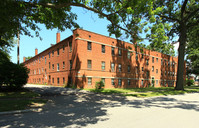 Noble-Summit Apartments in Cleveland Heights, OH - Building Photo - Building Photo