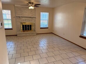 4508 NE Arlington Ave in Lawton, OK - Building Photo - Building Photo