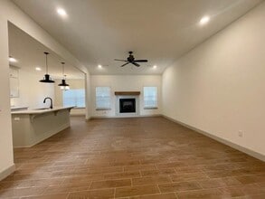 1049 Parker Ln in Pea Ridge, AR - Building Photo - Building Photo