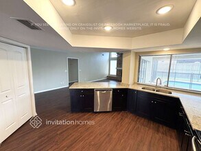 1207 Sandalwood Dr in Plant City, FL - Building Photo - Building Photo