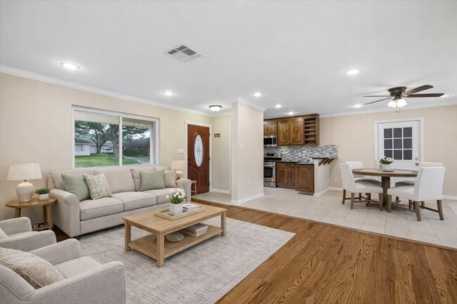 1607 Willowby Dr in Houston, TX - Building Photo - Building Photo