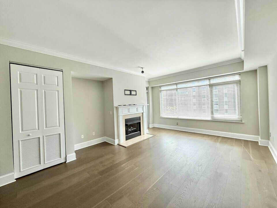 510 Glenwood Ave in Raleigh, NC - Building Photo