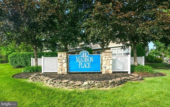 property at 2701 Saxony Dr