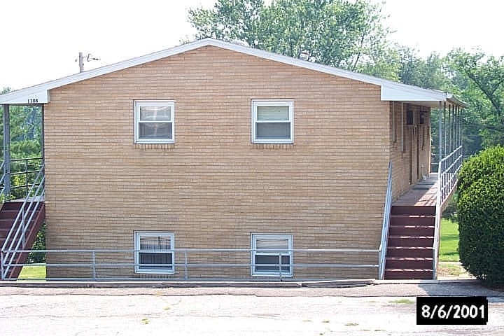 Dunn Residences in Bloomington, IN - Building Photo