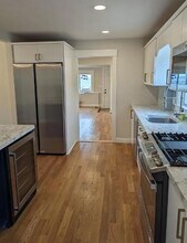 11 Babcock St in Quincy, MA - Building Photo - Building Photo