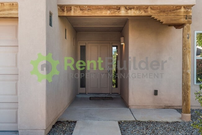 905 Loma Pinon Loop in Rio Rancho, NM - Building Photo - Building Photo