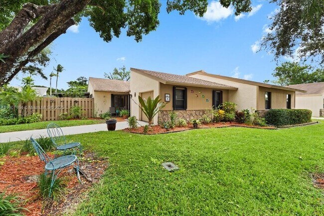 901 NW 26th Ave in Delray Beach, FL - Building Photo - Building Photo