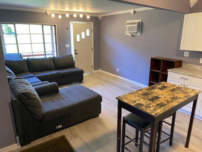 1628 Otlahurst Dr, Unit 1628 in Fairmont, WV - Foto de edificio - Building Photo