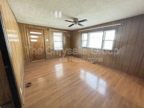 230 Creve Coeur St in La Salle, IL - Building Photo - Building Photo
