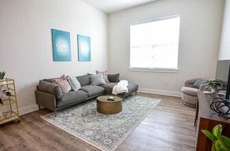 The Rockwell in Huntsville, AL - Building Photo - Building Photo