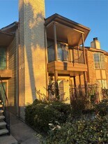 2121 Hepburn St in Houston, TX - Building Photo