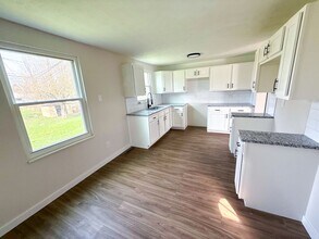 812 Breathitt Ave in Columbus, OH - Building Photo - Building Photo