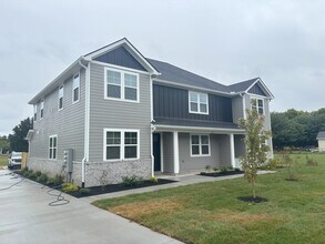 439 Hobbs Ave, Unit 1 in Lebanon, TN - Building Photo - Building Photo