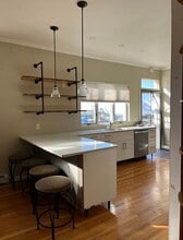 573 Shirley St, Unit 1 in Winthrop, MA - Building Photo - Building Photo