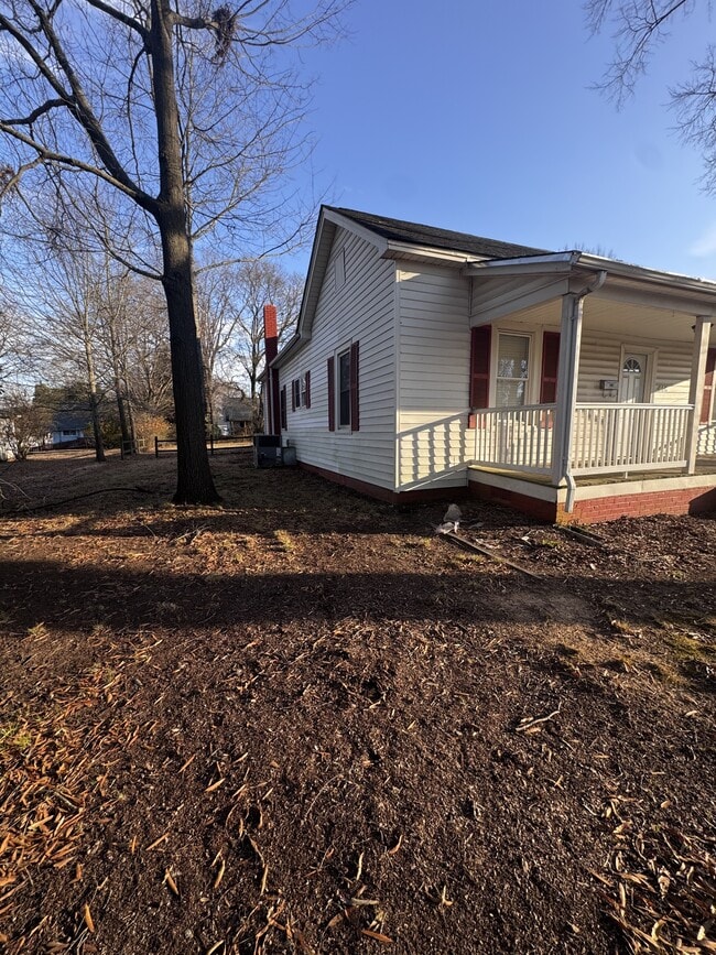 616 Poplar Ave in Kannapolis, NC - Building Photo - Building Photo