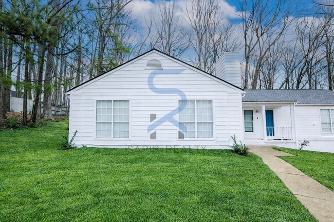 5426 Glen Haven Dr in Atlanta, GA - Foto de edificio - Building Photo