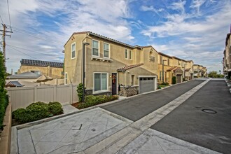 26039 Cypress St in Lomita, CA - Building Photo - Building Photo