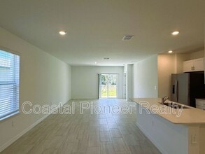 17614 Pleasantview Blvd in Land O Lakes, FL - Foto de edificio - Building Photo