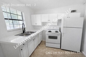 2648 Dellwood Ave in Jacksonville, FL - Building Photo - Building Photo