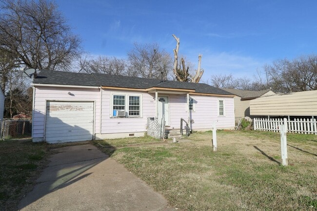 7335 E King Pl in Tulsa, OK - Building Photo - Building Photo
