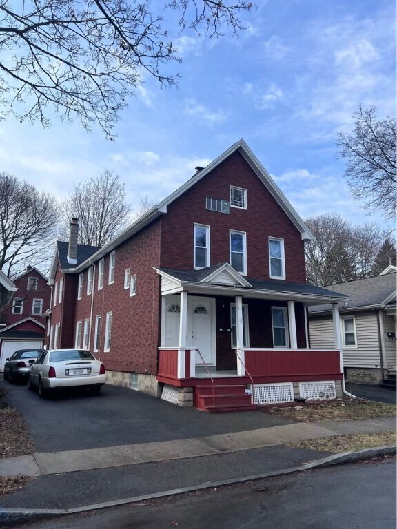 13 Whitmore St in Rochester, NY - Building Photo - Building Photo