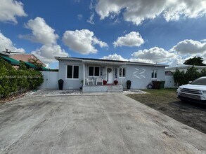 3551 Palm Ave in Hialeah, FL - Building Photo - Building Photo