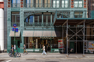 The Singer Buildling in New York, NY - Building Photo - Building Photo