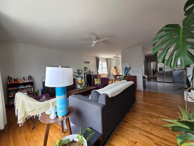 253 Webster Ave in Jersey City, NJ - Building Photo - Building Photo