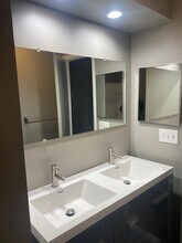 7320 Sara St in New Carrollton, MD - Foto de edificio - Building Photo