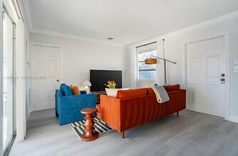 7881 Sheridan St in Hollywood, FL - Building Photo - Building Photo