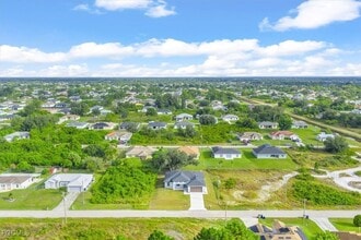 3708 27th St SW in Lehigh Acres, FL - Building Photo - Building Photo
