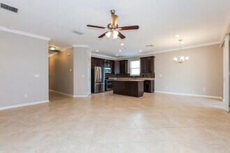7819 110th Ave E in Parrish, FL - Building Photo - Building Photo