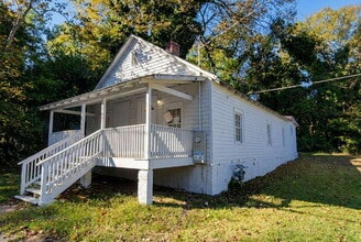 625 E Wall St in Griffin, GA - Building Photo - Building Photo