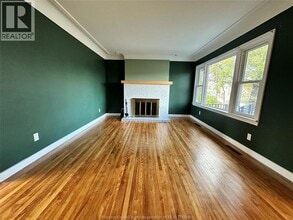 140 Laurier Dr in Lasalle, ON - Building Photo - Building Photo