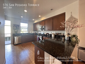 576 San Posadas Terrace in Sunnyvale, CA - Building Photo - Building Photo