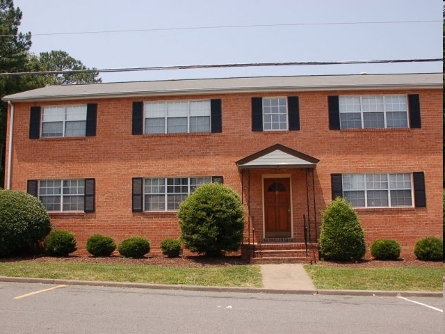 Nottingham Green Apartments in Richmond, VA - Building Photo