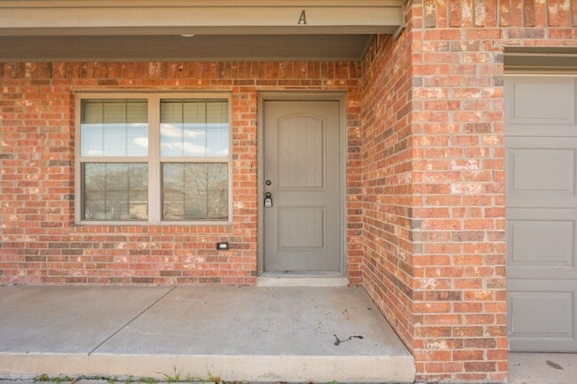 property at 2 Windy Meadow Ln