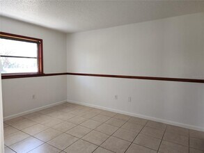 512 Northview St in Port Charlotte, FL - Building Photo - Building Photo
