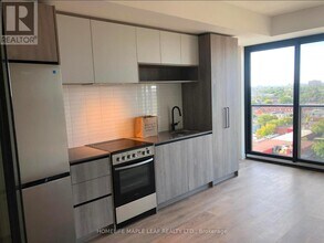 181 Sterling Rd in Toronto, ON - Building Photo - Building Photo