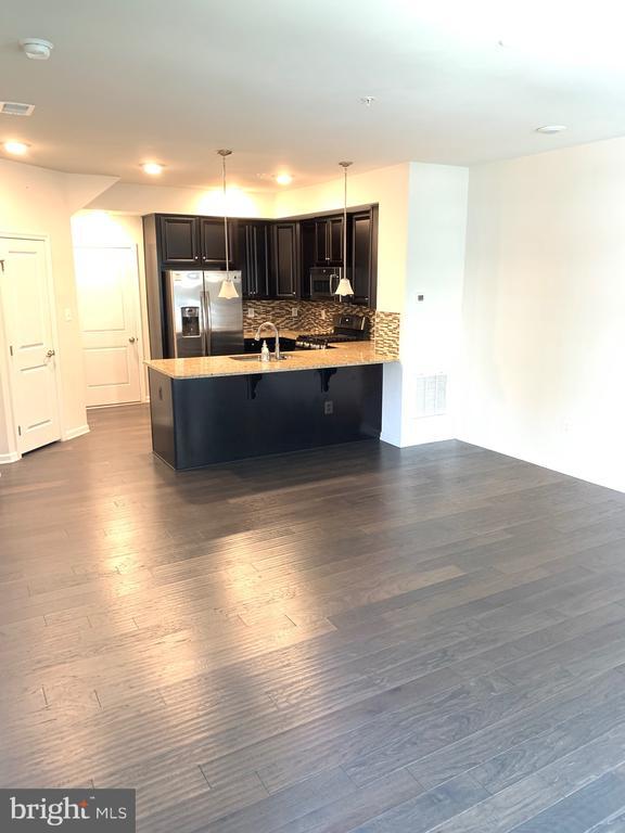 property at 13727 Endeavour Dr