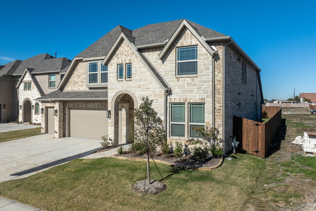 Ridge Ranch by Bloomfield Homes in Mesquite, TX - Foto de edificio - Building Photo