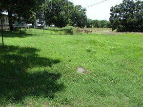 8392 US-69 in Mcalester, OK - Building Photo - Building Photo
